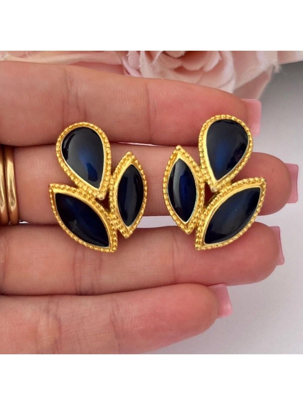Trifari Dark Blue and Gold Tone Clip On Earrings NWOT